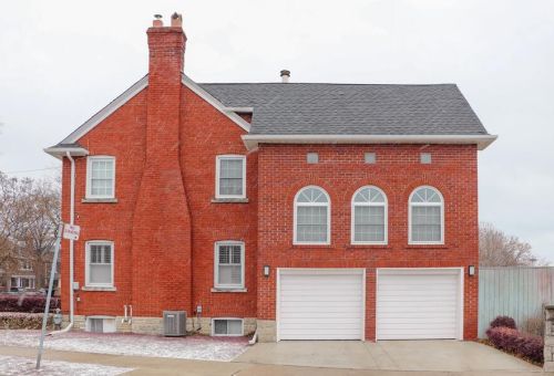 Jak wybrać bramę garażową?