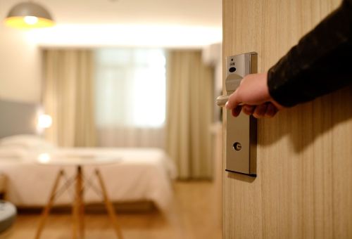 Drzwi dębowe | Postaw na klasykę w swoim domu